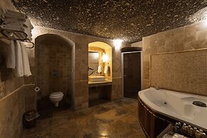 Grand Cave Suites
