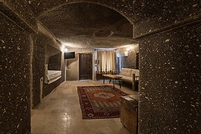 Grand Cave Suites