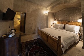 Grand Cave Suites