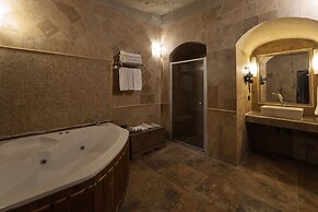 Grand Cave Suites