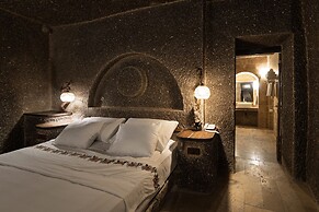Grand Cave Suites