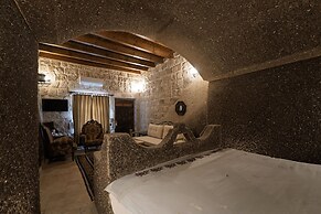 Grand Cave Suites