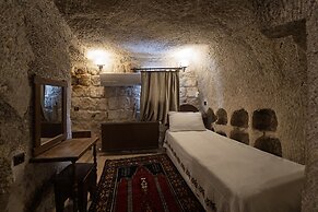 Grand Cave Suites
