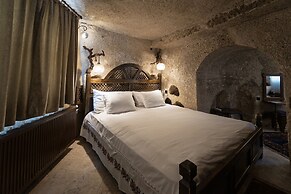 Grand Cave Suites