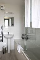 Galway Bay Sea View Apartments