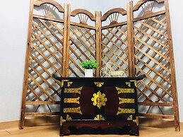 iCOS Guesthouse 1 for Female - Hostel