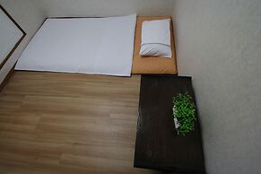 iCOS Guesthouse 1 for Female - Hostel