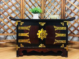 iCOS Guesthouse 1 for Female - Hostel