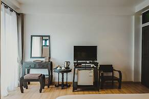 THEE Kashatharn by TH District