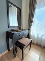 THEE Kashatharn by TH District