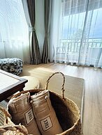 THEE Kashatharn by TH District