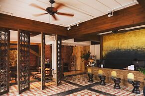 THEE Kashatharn by TH District