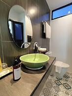 THEE Kashatharn by TH District