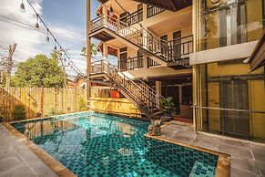 THEE Kashatharn by TH District