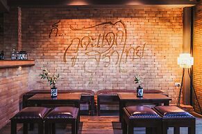 THEE Kashatharn by TH District