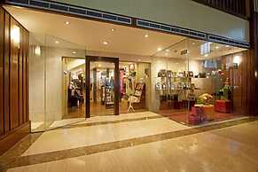 REDTOP Hotel & Convention Center