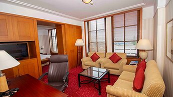 REDTOP Hotel & Convention Center