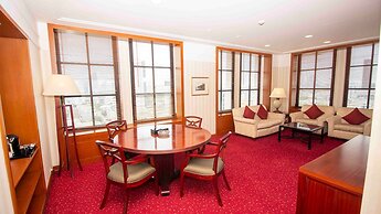 REDTOP Hotel & Convention Center