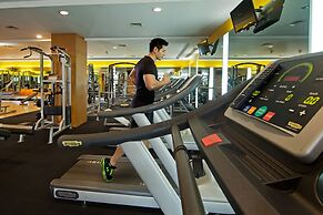 REDTOP Hotel & Convention Center