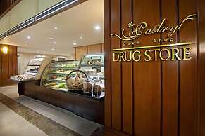 REDTOP Hotel & Convention Center