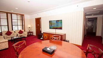 REDTOP Hotel & Convention Center