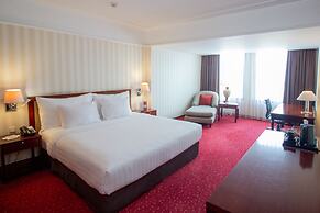 REDTOP Hotel & Convention Center