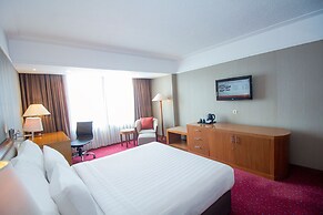 REDTOP Hotel & Convention Center