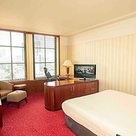 REDTOP Hotel & Convention Center