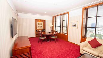 REDTOP Hotel & Convention Center