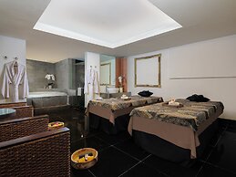 Manhattan Hotel Jakarta