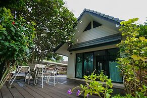 Sang Serene House