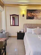 Clark Imperial Hotel