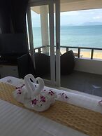 The Cosy Beach Resort