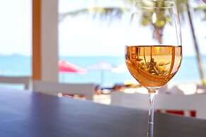 The Cosy Beach Resort