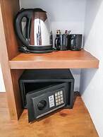 The Cosy Beach Resort