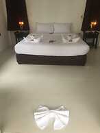 The Cosy Beach Resort