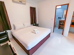 The Cosy Beach Resort