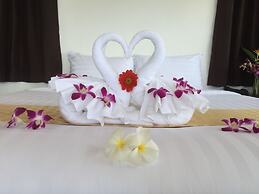 The Cosy Beach Resort