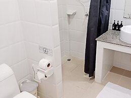 Ampha Place Hotel