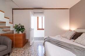 Casanova Deluxe Apartment