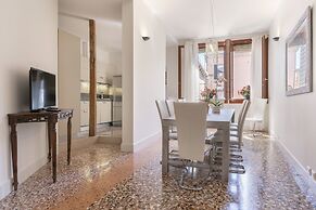 Casanova Deluxe Apartment