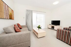 Oaks Middlemount Suites