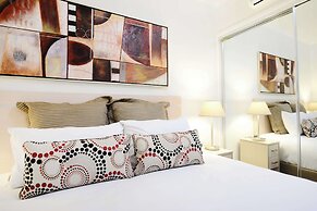 Oaks Moranbah Suites