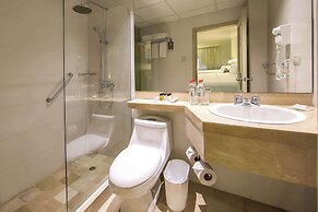 Grand Hotel Guayaquil, Ascend Hotel Collection