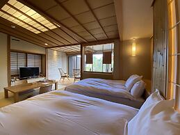 Yugawara Spa Ryokan Ashikari