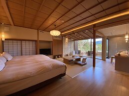 Yugawara Spa Ryokan Ashikari