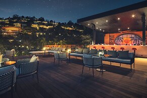 Anantara Layan Phuket Resort