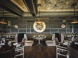 Anantara Layan Phuket Resort