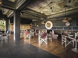 Anantara Layan Phuket Resort