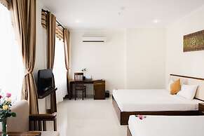 Truong Son Tung 2 Hotel